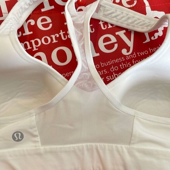 Lululemon Speed Up Bra High Support with Lululemon Shopping Bag - Picture 3 of 9
